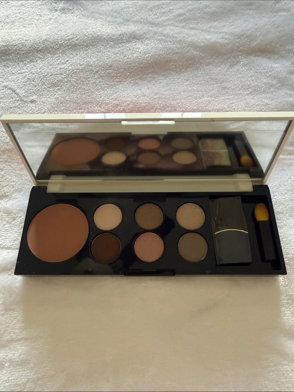 Lancome and Estée Lauder Eyeshadow Palette Collections and Mascara - Picture 3 of 10